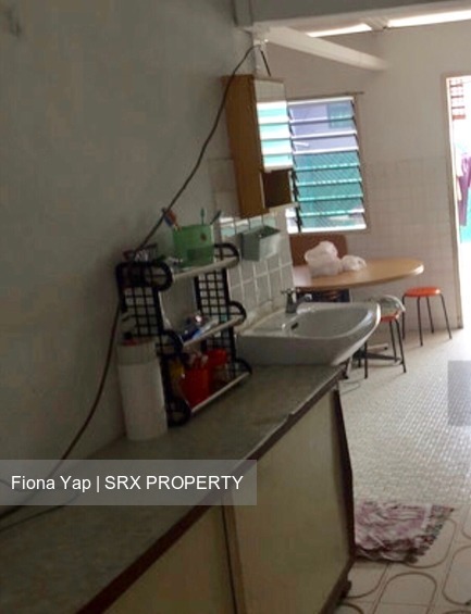 Sembawang Hills Estate (D20), Terrace #244058071